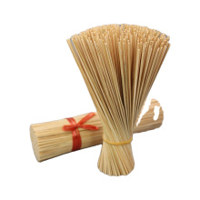 Первый слой дешевые бамбуковые палочки Agarbatti круглые палочки оптом Индия 100% бамбуковые красивые палочки от CN